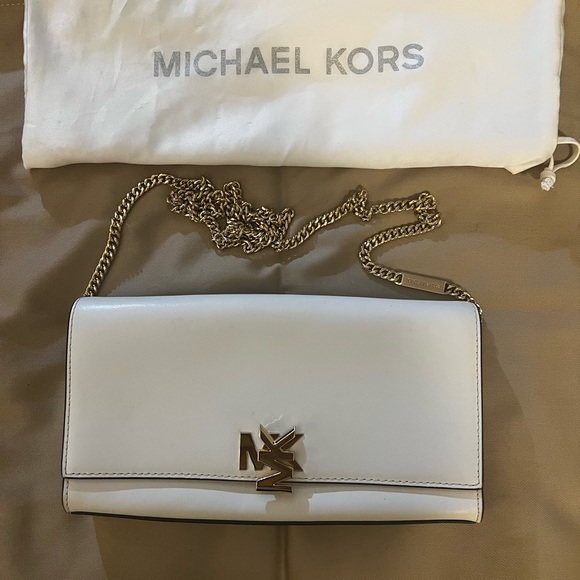 Michael Stars Handbags - Michael Kors new clutch